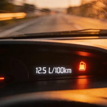 đèn check engine bật sáng xe hao xăng